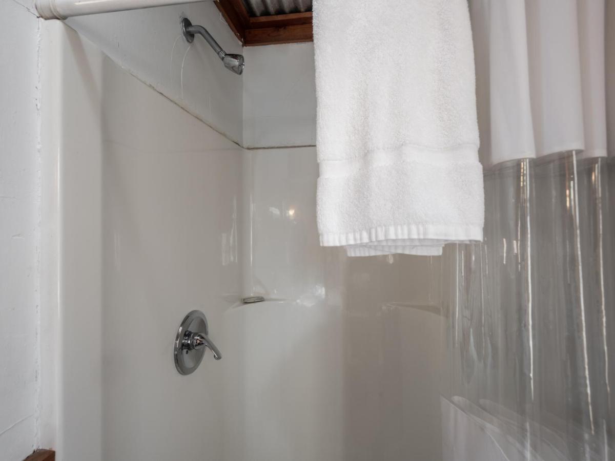 Apache Village 2, King Studio, Midtown, Sleeps 2 Ruidoso Exteriér fotografie